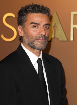 Oscar-Isaac-029.jpg