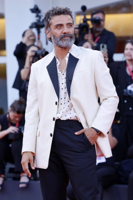 Oscar-Isaac-039.jpg