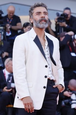 Oscar-Isaac-055.jpg