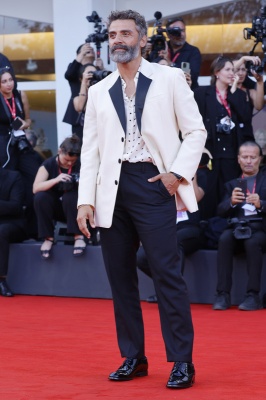 Oscar-Isaac-063.jpg
