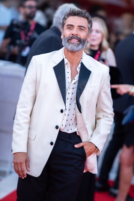 Oscar-Isaac-085.jpg