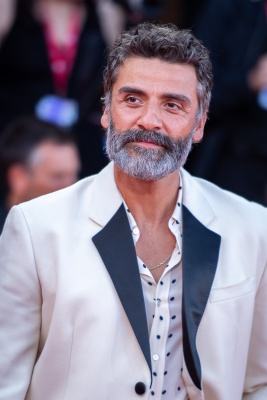 Oscar-Isaac-087.jpg