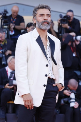 Oscar-Isaac-095.jpg