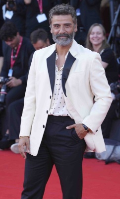 Oscar-Isaac-105.jpg