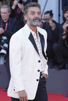 Oscar-Isaac-111.jpg
