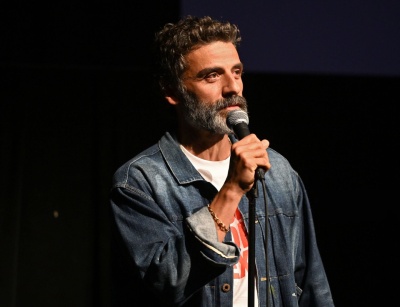 Oscar-Isaac-004.jpg