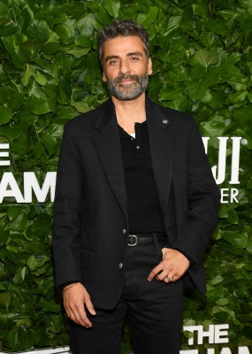 Oscar-Isaac-037.jpg