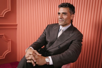 Oscar-Isaac-006.jpg