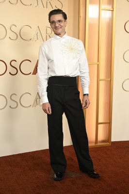 Pedro-Pascal-037.jpg