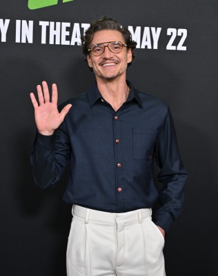 Pedro-Pascal-003.jpg